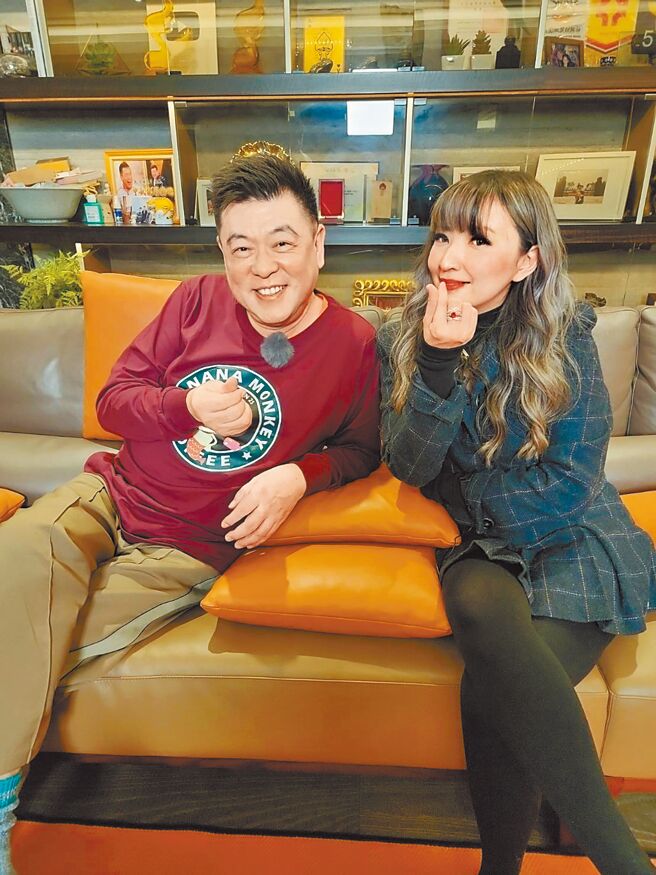 65歲大老才剛死裡逃生！遭酸民質疑「認太多乾兒子」，他怒揭背後真相開嗆：是你們不夠努力！