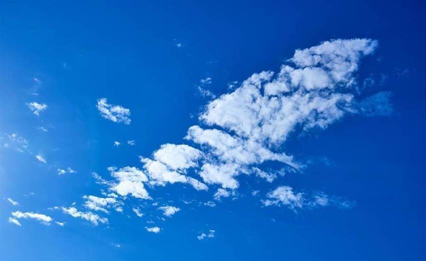 經常這樣對你的人，其實就是「看不起你」，別再深交了