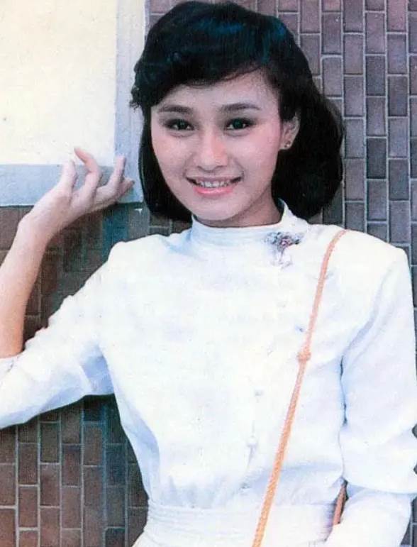 當小三跌落神壇！「台灣玉女歌手」19歲爆紅永久退出演藝圈「60歲驚傳身亡」胡瓜灑淚送別