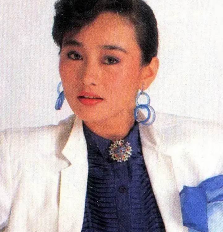 當小三跌落神壇！「台灣玉女歌手」19歲爆紅永久退出演藝圈「60歲驚傳身亡」胡瓜灑淚送別