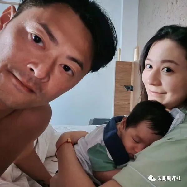 36歲前花旦產後成功修身，復出工作掙奶粉錢，自爆想追生女兒