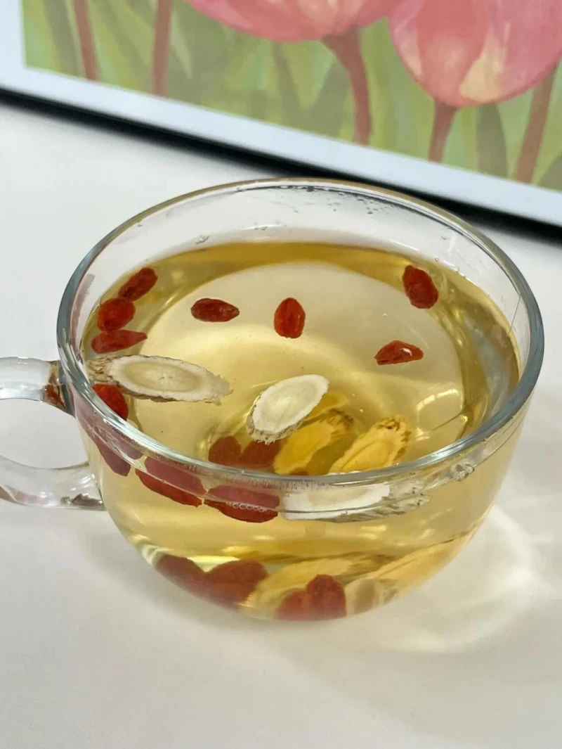 黃芪和它是