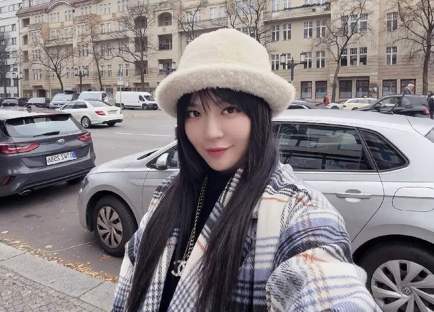 TVB女藝人麥皓兒遺憾分手,結束長達10年姐弟戀,桃花運旺禮物收不停