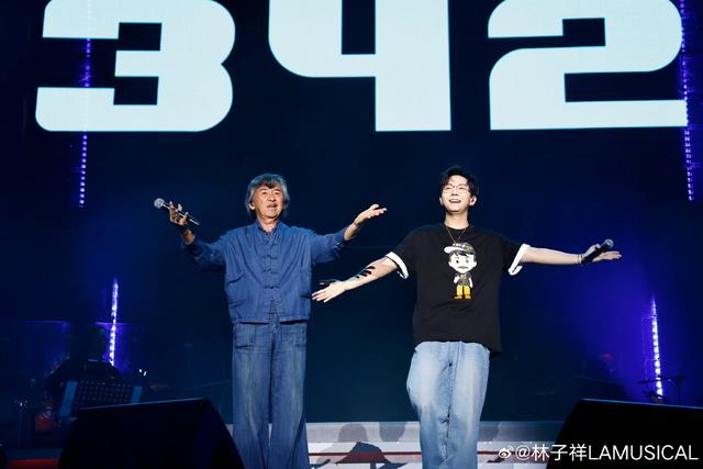 知名港星近況曝光!年近八十身體硬朗,被指臉歪五官嚴重失衡