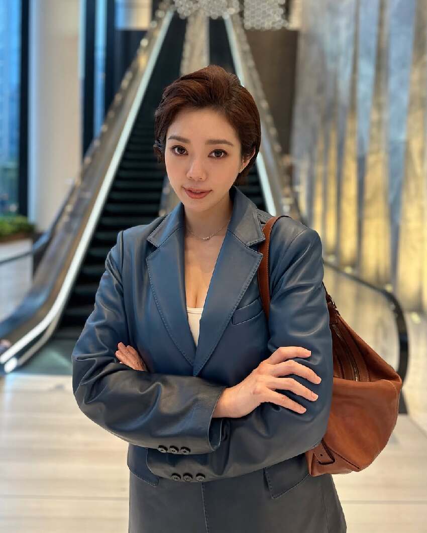 又一位香港女星宣布離婚，和丈夫結束九年婚姻關係，共同撫養女兒