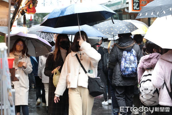 把握周末穩定天氣！下周一又變天「降雨持續到國慶日」　這天起轉涼「氣溫降至2開頭」