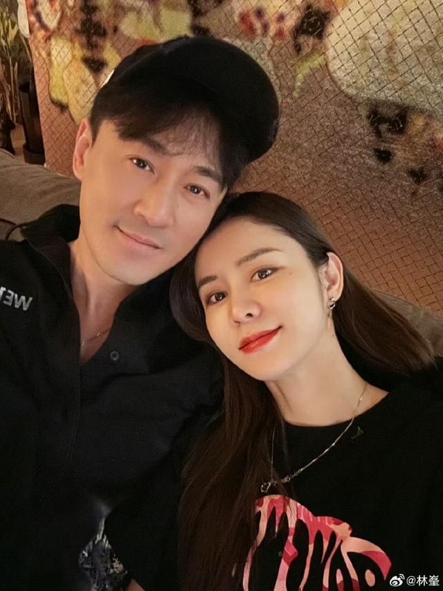 喜迎結婚五周年！林峯曬一家三口甜蜜合照，被指欠妻子一場婚禮