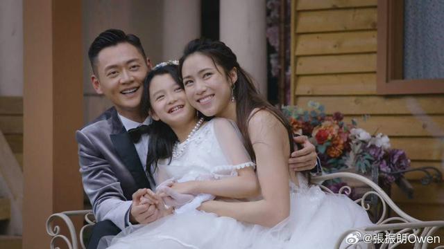 TVB力捧小花稱主力衝刺事業，不考慮終身大事，緋聞對象被指花心