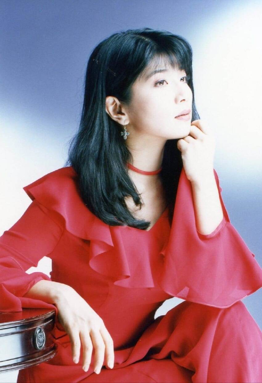 當單親媽15年！55歲玉女嗨拋喜訊「今年雙喜臨門」 「要當年輕嬤」：半夜都偷笑