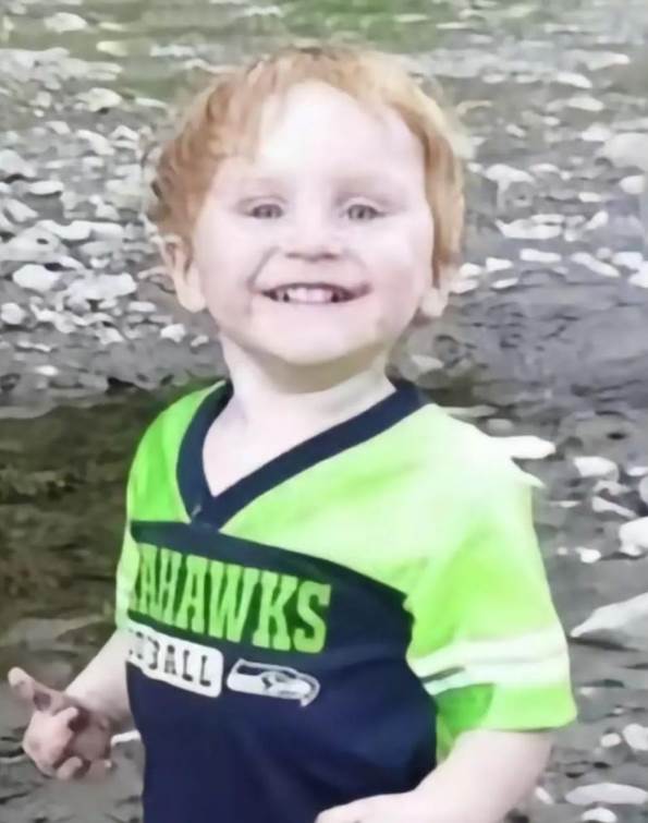 3歲男孩走失後容貌大變，媽媽直呼：這不是我的孩子！