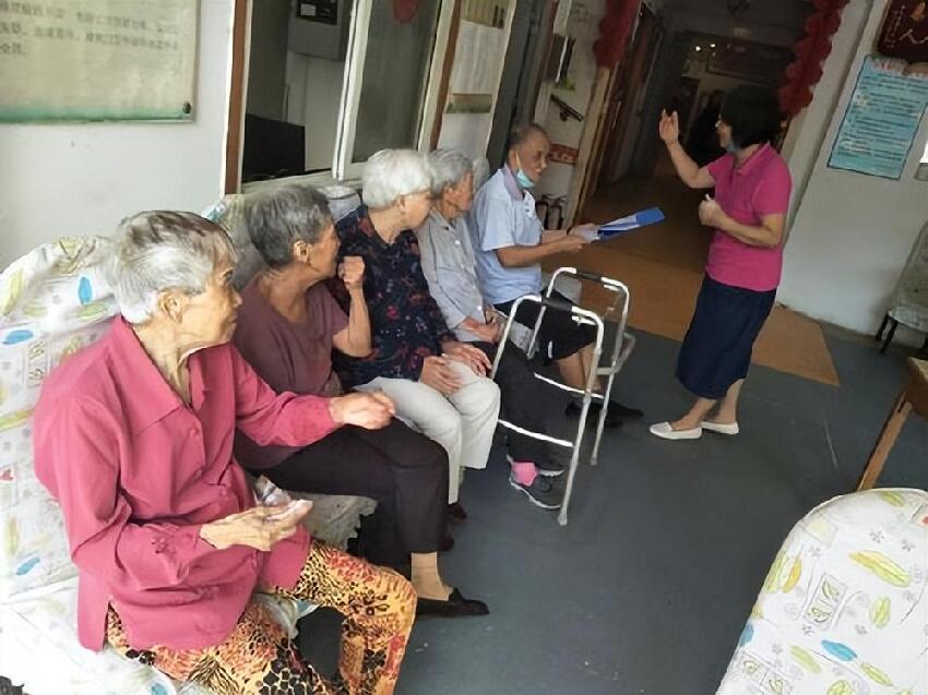 拆遷後租不到房！90歲阿嬤「住飯店養老」月消費22000　幾個月後「身體發生驚人變化」引網友熱議