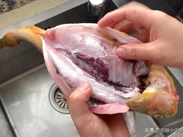 煎魚不能直接下油鍋，多加這3步，不粘鍋不破皮，外酥里嫩