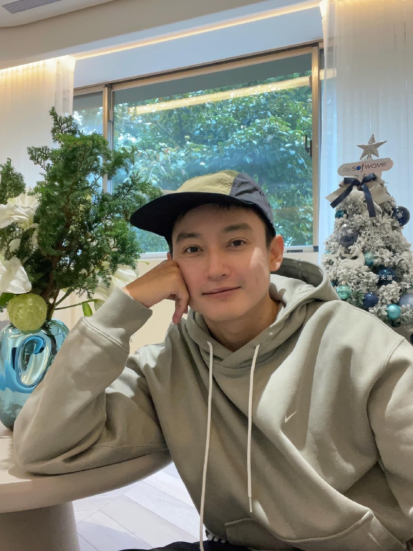 鄰居丟床墊!!! 40歲男星「撿回家放客臥」朋友竟全斷聯　他翻開拉鍊「親睹超噁一幕」傻眼了