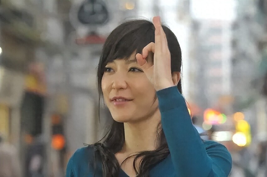 48歲TVB視后停工抗癌學繪畫慰藉心靈,慢下來過休養日子