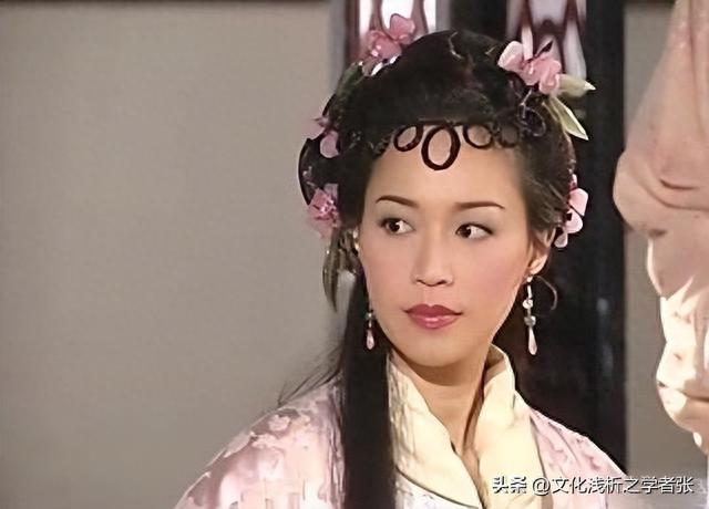 這是61歲的臉嗎？曾當拚命三娘「一年主持580場」　懂投資「躍升上億凍齡富婆」：擁有美滿晚年