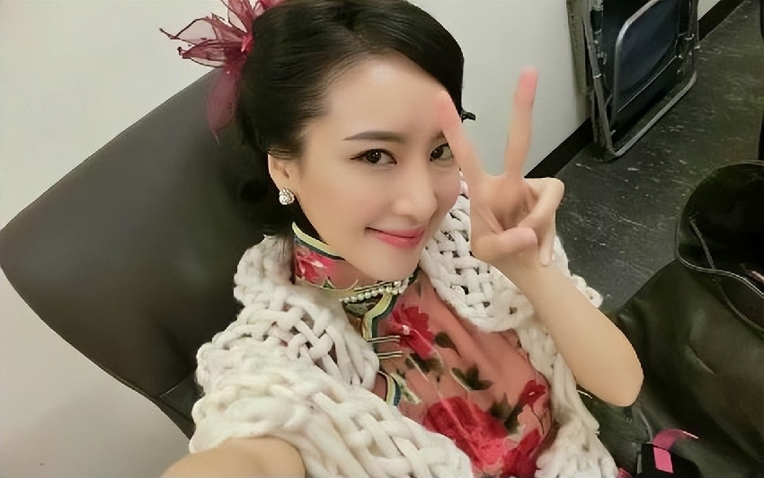 前TVB女星突然宣布女兒出生,曾無辜背負630萬巨債,精神瀕臨崩潰
