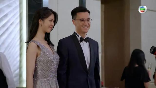 TVB女星被爆戀情，傳與力捧男星相戀一年多，兩人計劃年尾結婚？