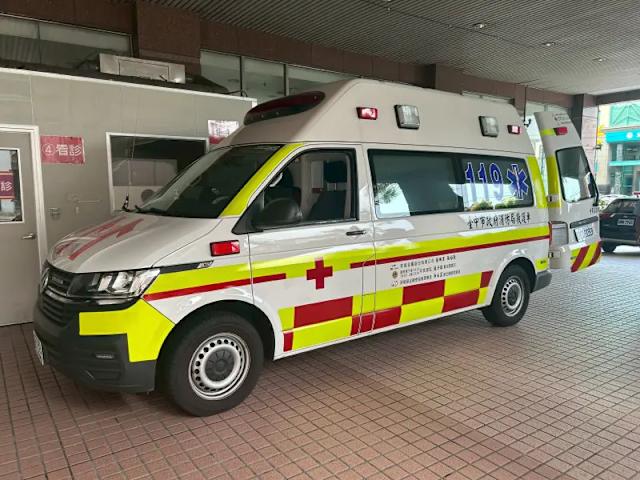 4個月前才露面！音樂教父「驚傳死訊」已經出殯...