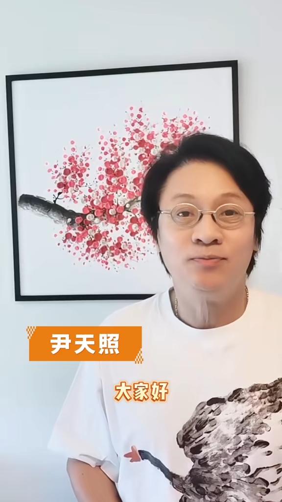 63歲港星瘦到兩腮乾癟！膚色蠟黃憔悴，同劇男神都成慈祥胖大叔