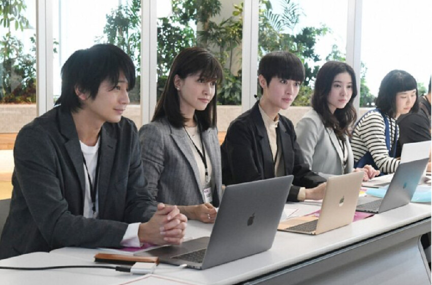 曾是全國的夢中情人!絕美女星「為愛引退卻被家暴」 49歲「氣質美貌正翻」現任男友身分驚人