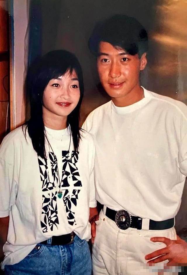 兩次拒絕黎明、無視鍾漢良示愛！「被折磨20年後」55歲的她憔悴成平凡婦人