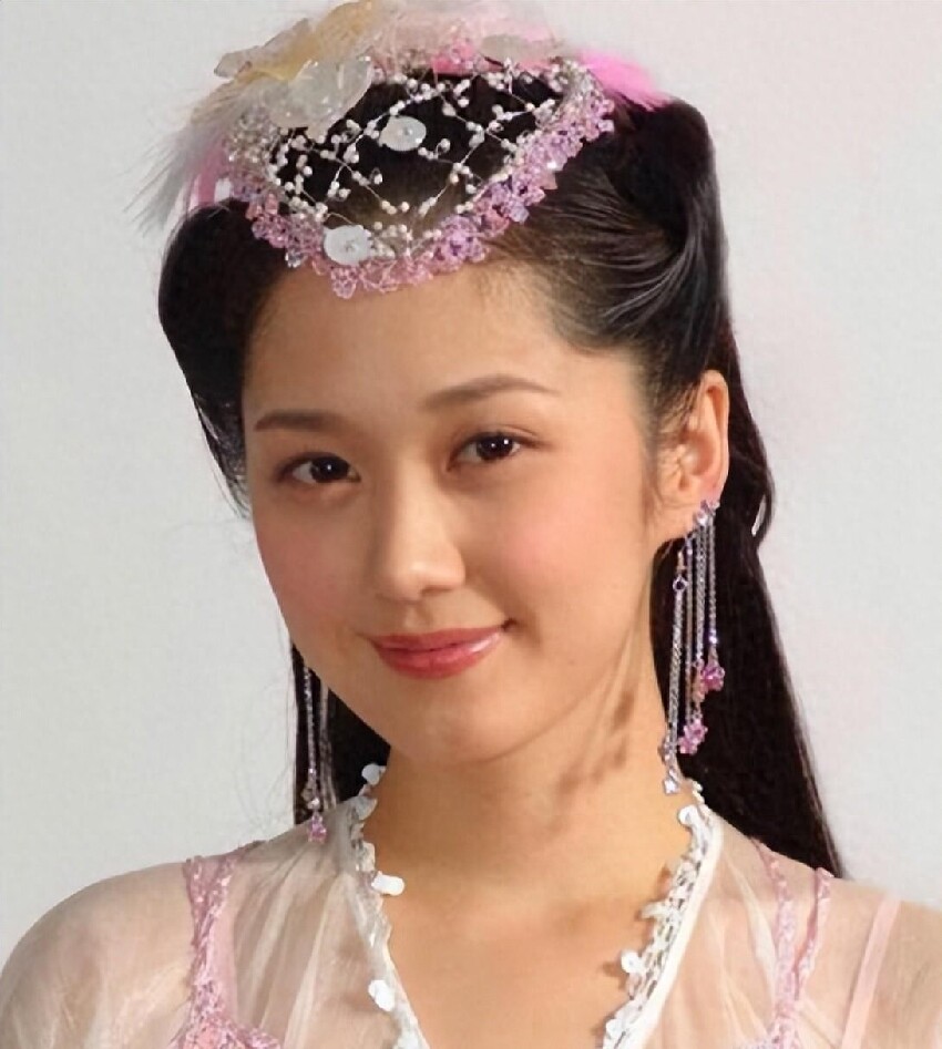 一度遭封殺！45歲影后被爆「一年陪睡300次」　真相曝光後「現況惹人心疼」...