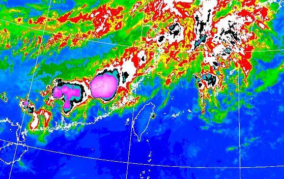 梅雨鋒面再襲「雷雨連炸2天」！氣溫急探19度「下周還有一波」