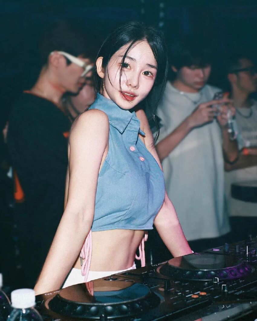 韓國頂級音樂DJ！顏值高身材好，愛了愛了