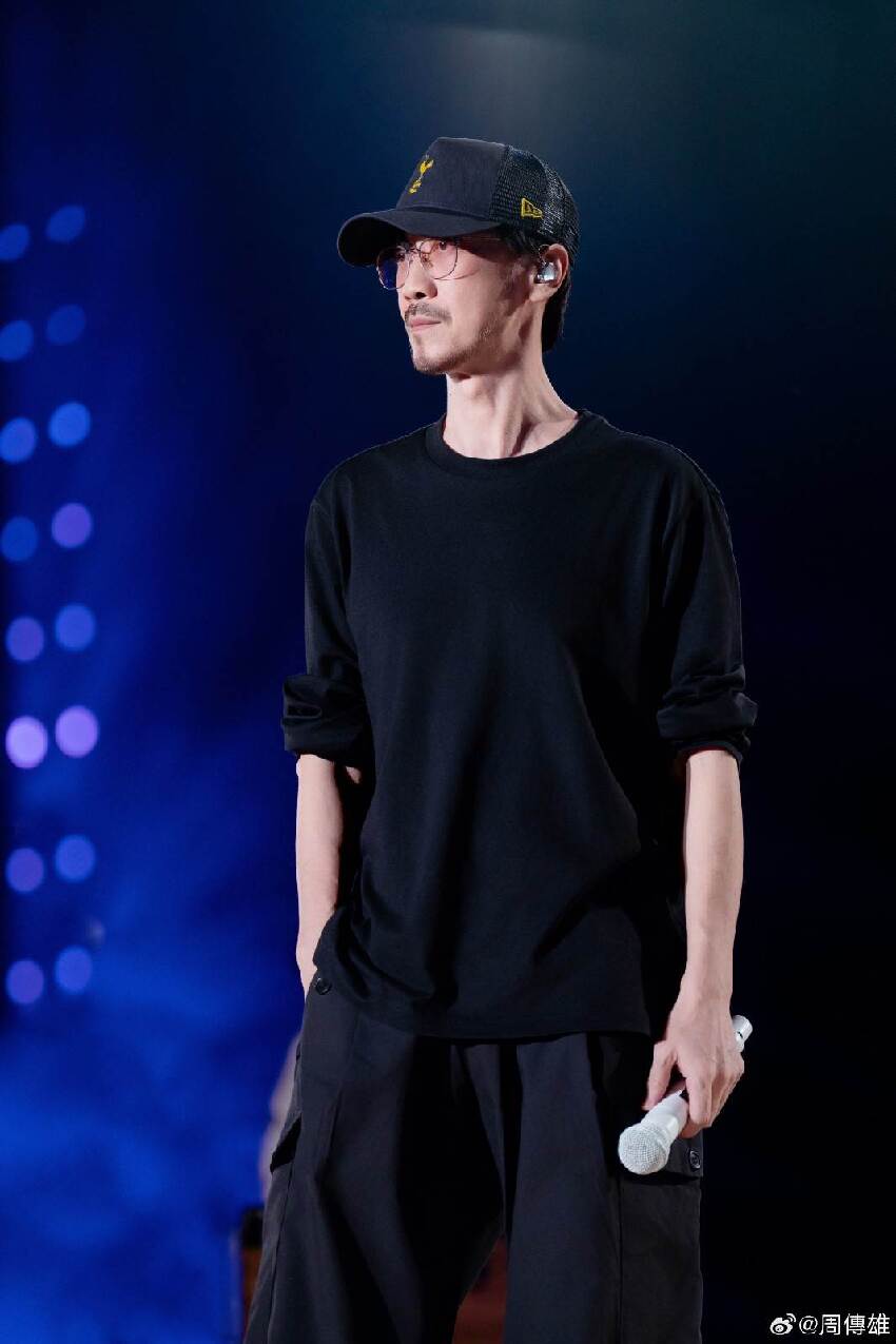 生病暴瘦剩49公斤！56歲情歌王子「手只剩骨頭」捨棄全部唯一渴求「我活下來就好了」