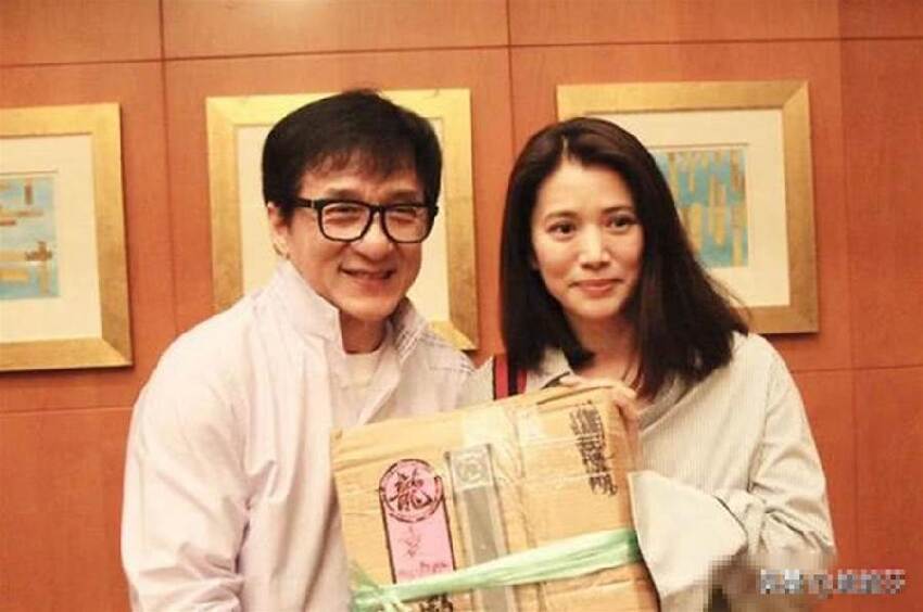 成龍袁詠儀結怨22年！現關係破冰...2人不和原因曝光