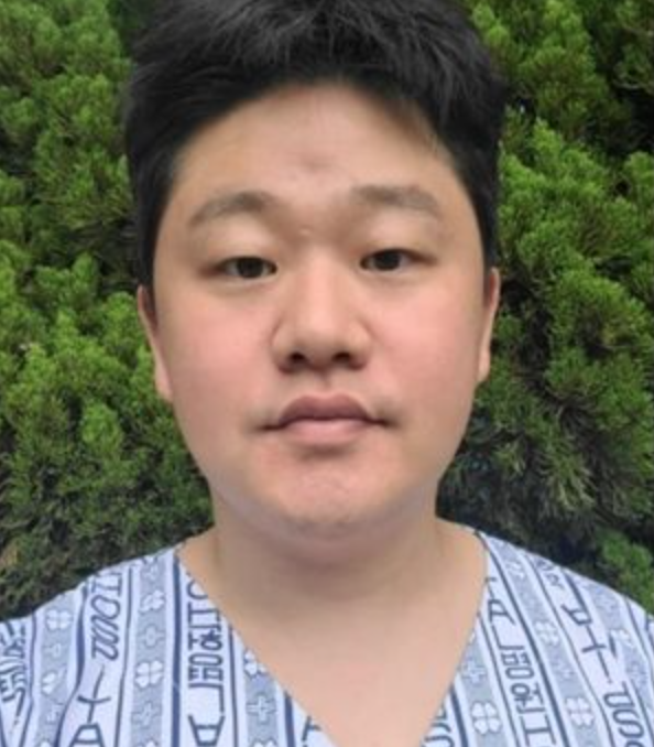 在家過世!33歲男星「遺體躺冰櫃23天」無人認領 前經紀人「出手幫辦葬禮」:心裡不好過…