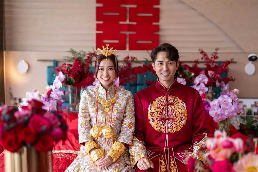 最美童星結婚！身上「掛3對龍鳳金鐲」風光出嫁 「另一半是男星」親友團星光熠熠