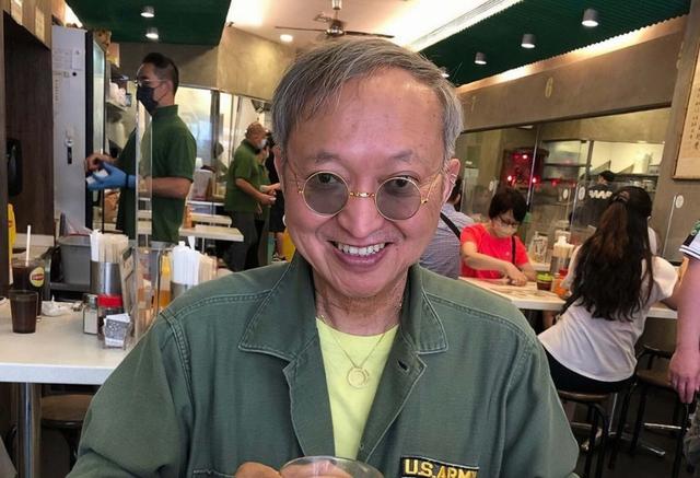 香港知名經理人宣布患喉癌,把威士忌當水喝,接受化療痛不欲生