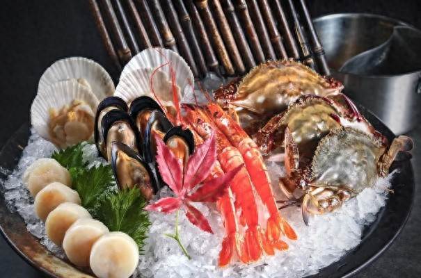 含「寄生蟲」最多四種食物，開水可能都燙不死，很多人不懂竟經常吃
