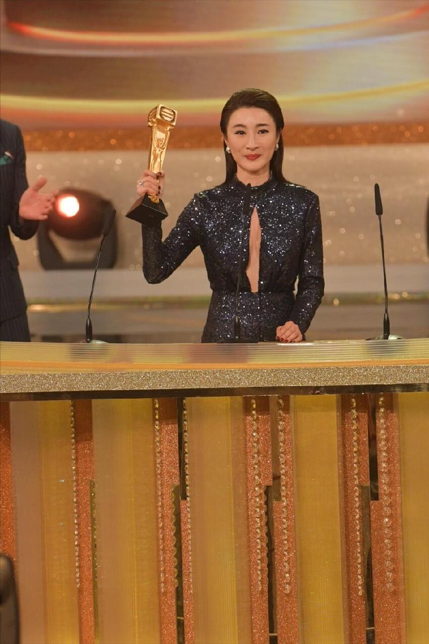 TVB力捧新一姐近況曝光！丈夫曾被申請破產，結婚十年無兒無女