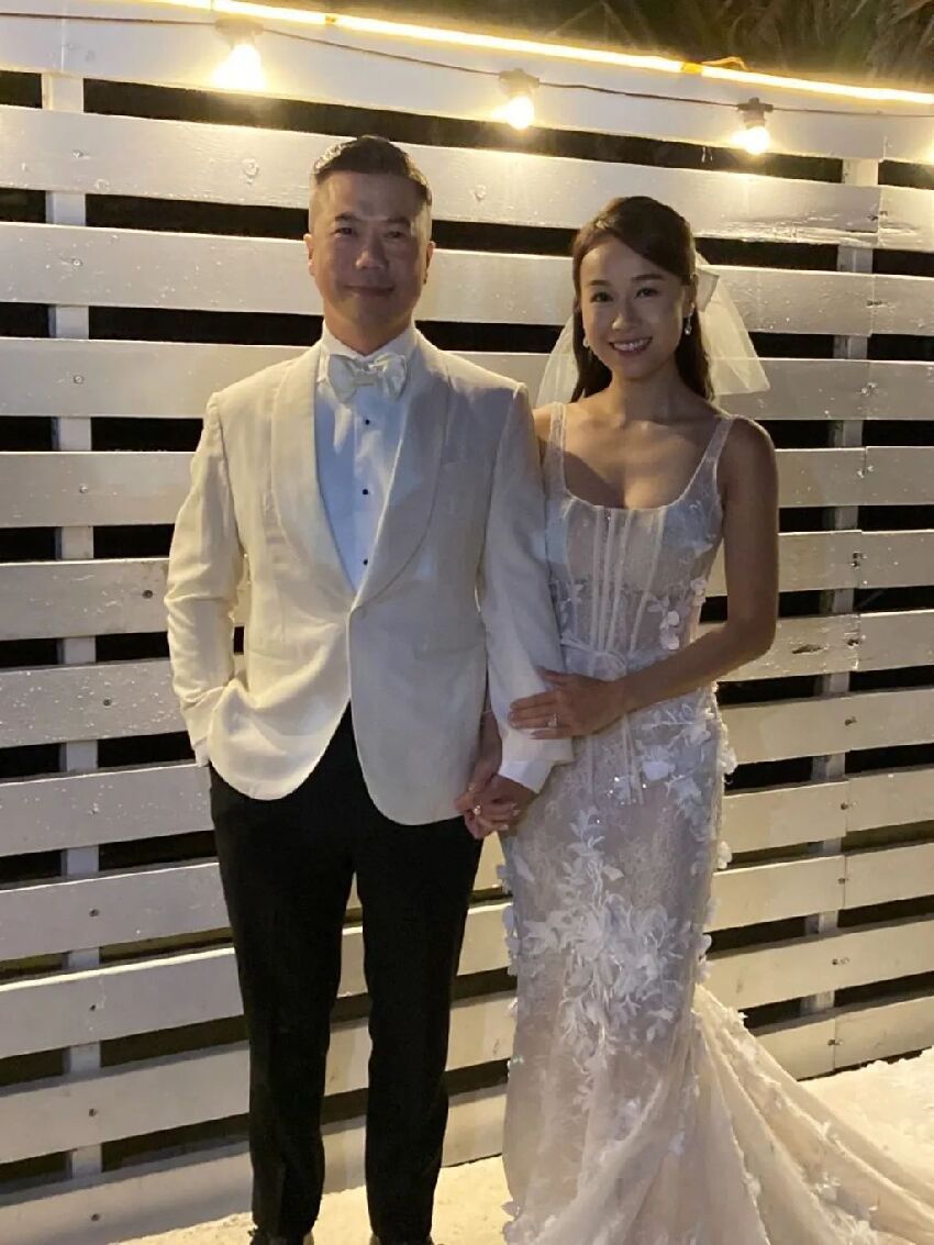 黃心穎與泥鯭今晚低調結婚！現場照片曝光！馬國明回應！