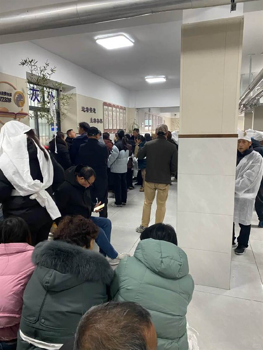 殯儀師說：去世後，不留骨灰、不要墓地、不求後人祭拜，往往是這3種人