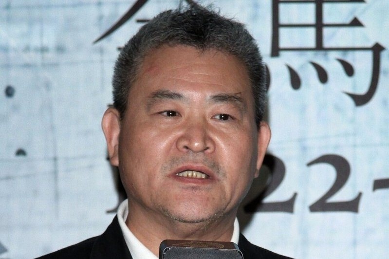 台灣影壇大佬去世，91名警員在靈堂駐守，李立群陳楚河等眾星現身