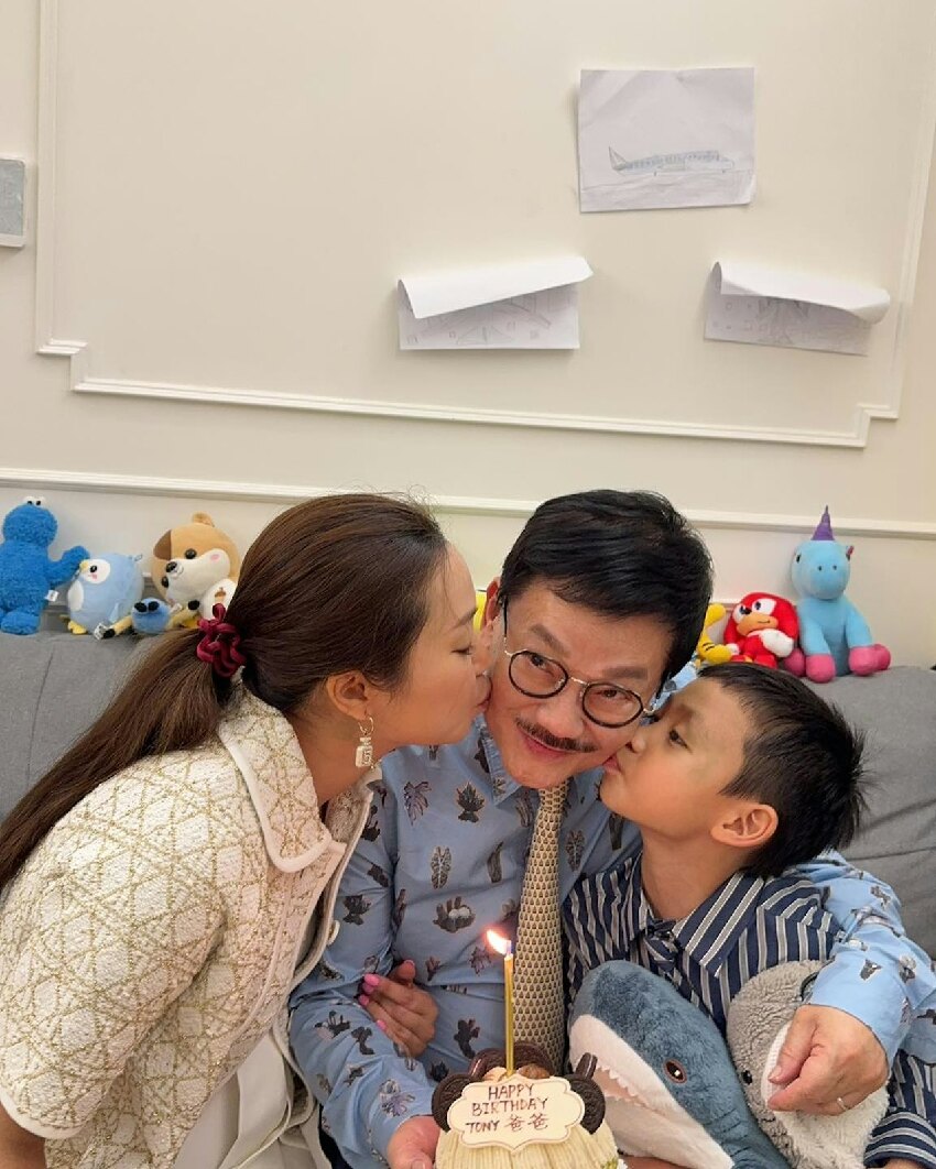 香港漫畫教父自爆昔日情史，和黎姿三年忘年戀因高人指點分手收場