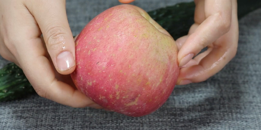 每天只吃黃瓜蘋果！女生半年「減重20公斤」體檢結果卻嚇人　醫生提醒：不要過度節食