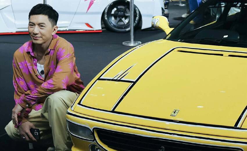 TVB男星曬百萬名車，減產生活質量不減，過億駙馬名不虛傳