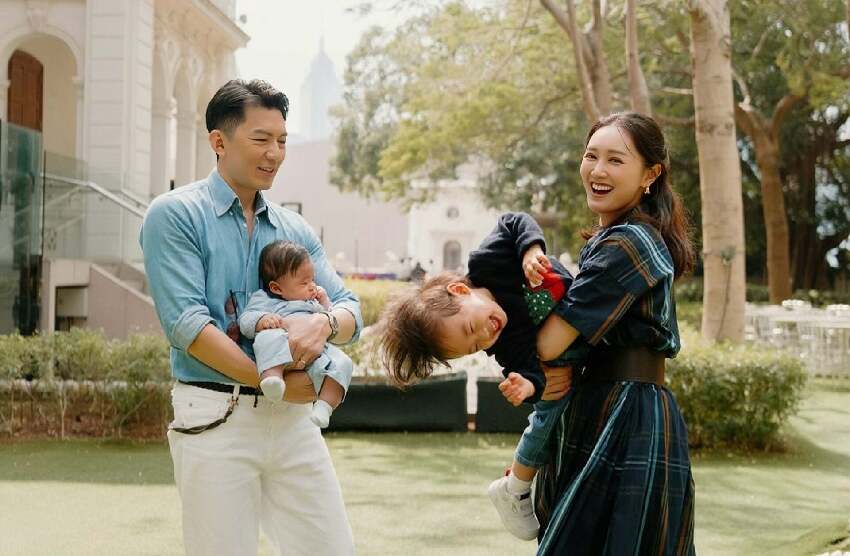 TVB男星曬百萬名車，減產生活質量不減，過億駙馬名不虛傳