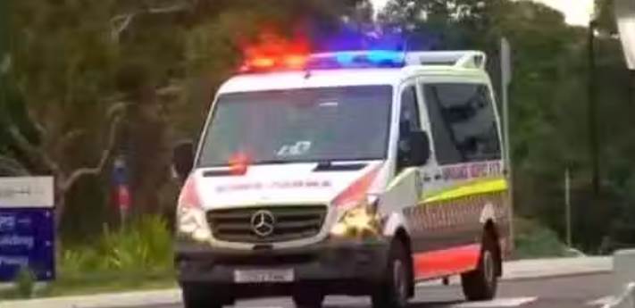 男嬰剛滿月宴會當天就離奇去世，醫生宣布死因後，全家崩潰！媽媽當場給了爺爺幾個耳光！