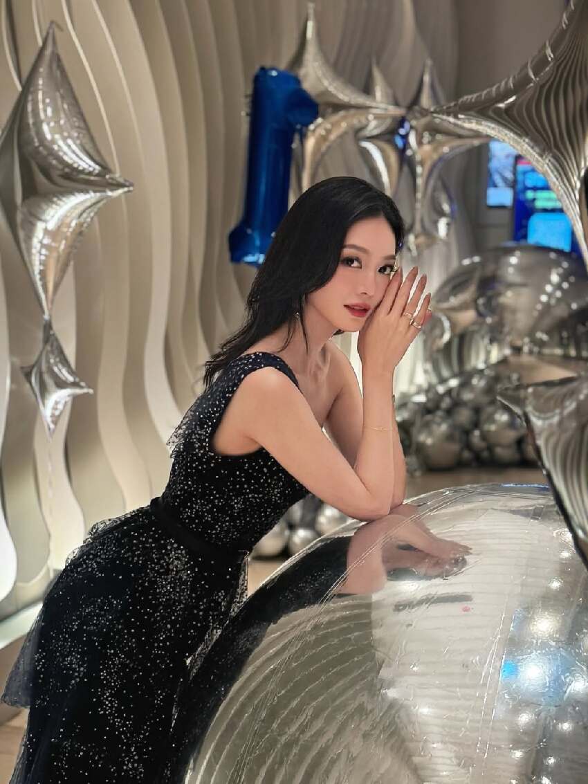 40歲前亞視女星公開新戀情!曾與有婦之夫搞婚外戀,星途徹底斷送