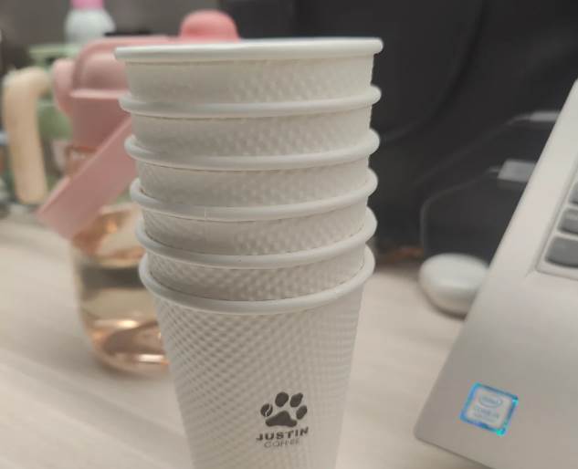 喝水時，「這4種杯子」不要再用了，別不當回事，有的趕緊扔掉！