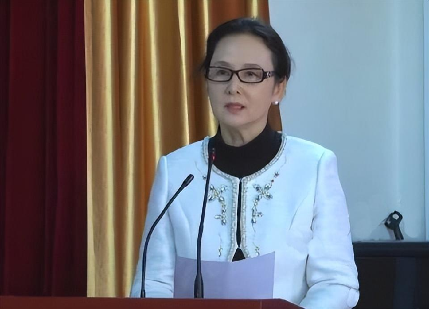 她一生只拍一部戲，卻讓人為她痴迷幾十年，如今65歲被贊凍齡女神！