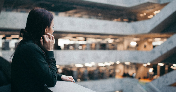 媽媽給智障女兒買了孤兒老公，兩人誤打誤撞有了寶寶，生產時他讓所有人都嚇傻