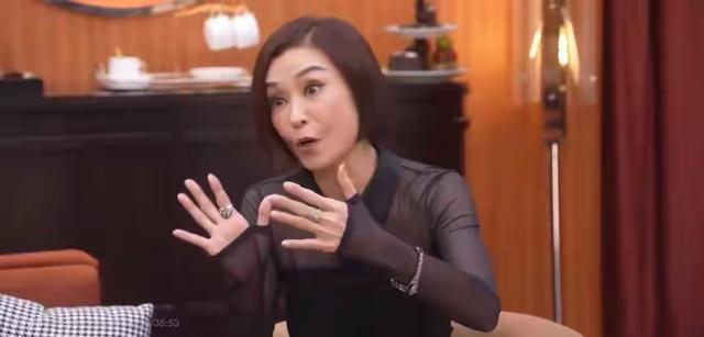 TVB女星自曝21年前屈辱：男星飯桌把手伸進她褲子里事後尾隨強吻