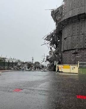 快訊／雲林福懋科技公司鷹架大規模倒塌，1男1女沒了心跳、多人受傷