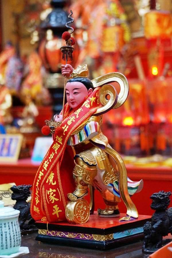 兒失蹤3個月！太子爺提點「第11天會找到」仍等不到人，夫妻淚喊騙子「神明氣到退駕」電話竟響了